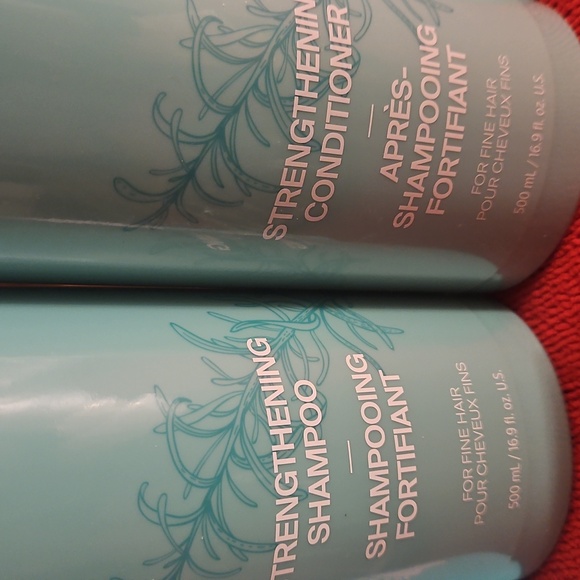 8 Piece Avon Hair Care, Skincare, Pedicure Set w/ Foot Spray & Shower Brush. NEW - Picture 5 of 8